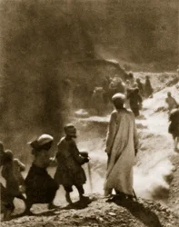 Vid Tutankhamons grav, 1916 (fotogravyr)